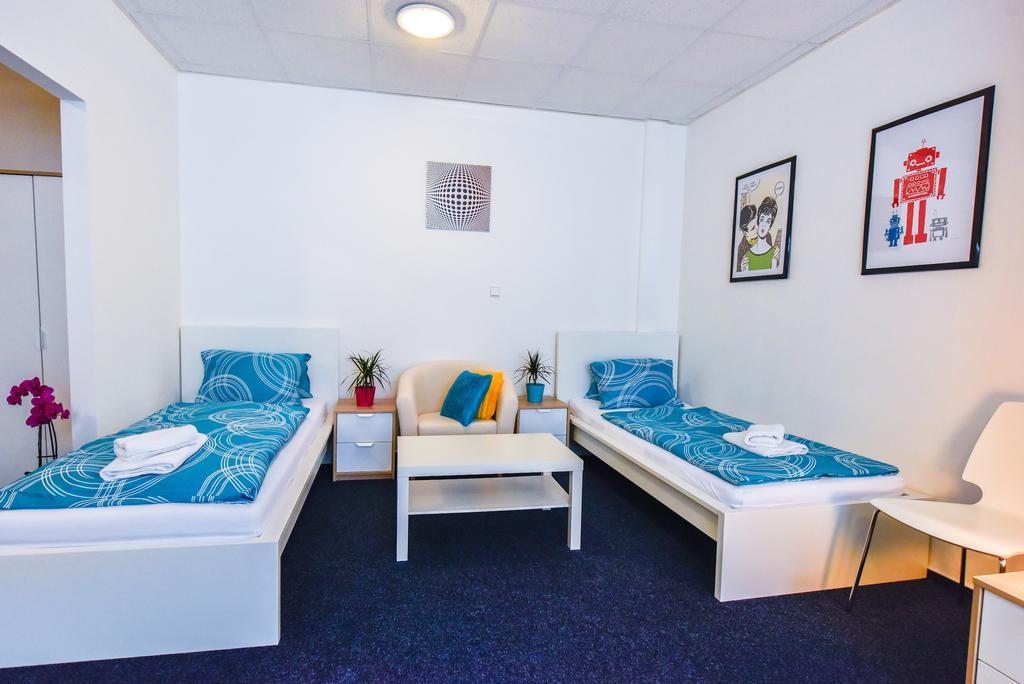 City Hostel Brno Modřice Εξωτερικό φωτογραφία