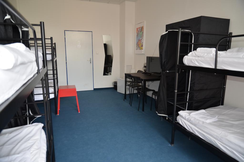 City Hostel Brno Modřice Εξωτερικό φωτογραφία